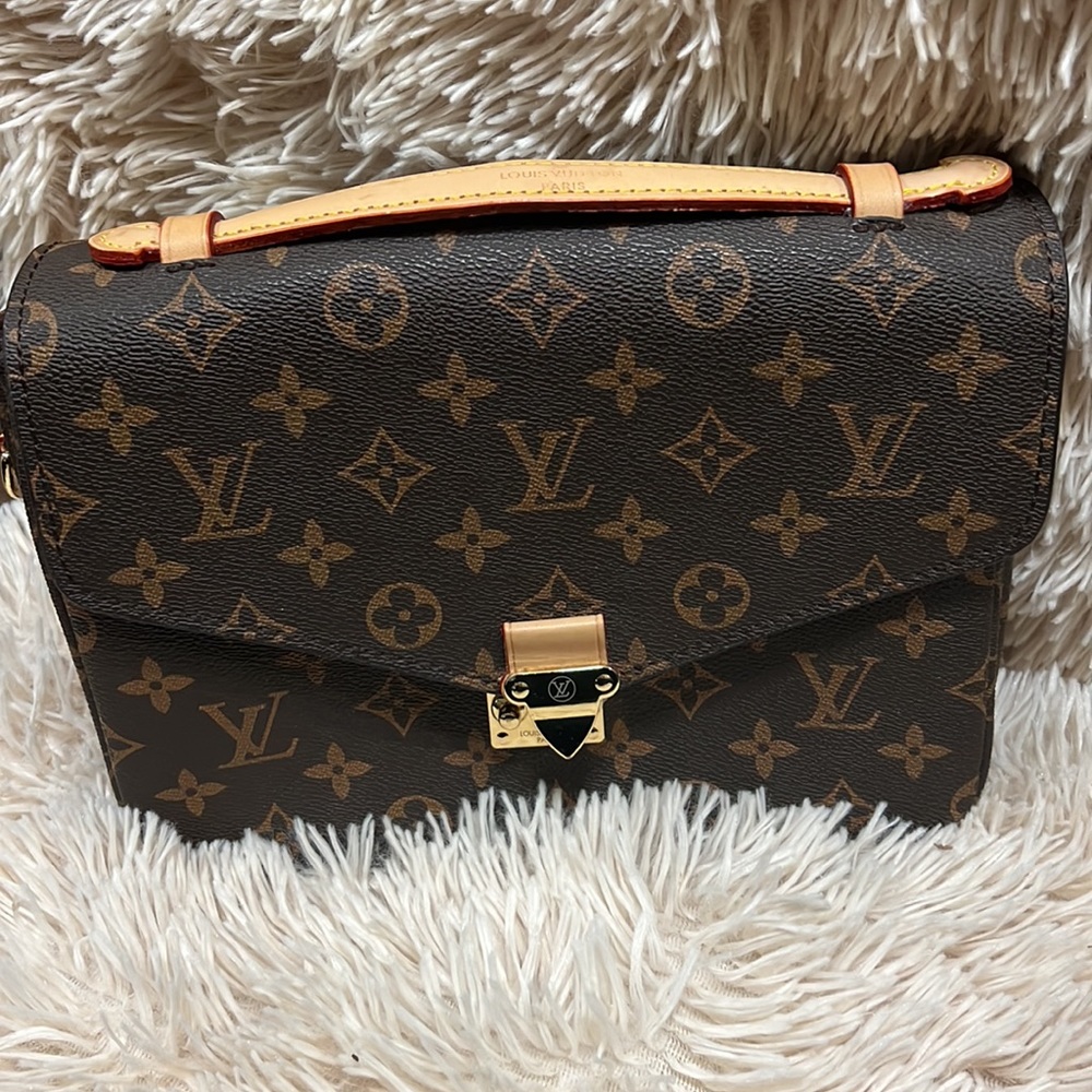 “inspired” Purse